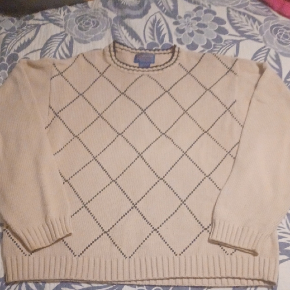 Pendleton Beige Crewneck Sweater with Diamond Pattern